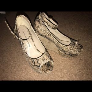 Chinese Laundry snake print wedges